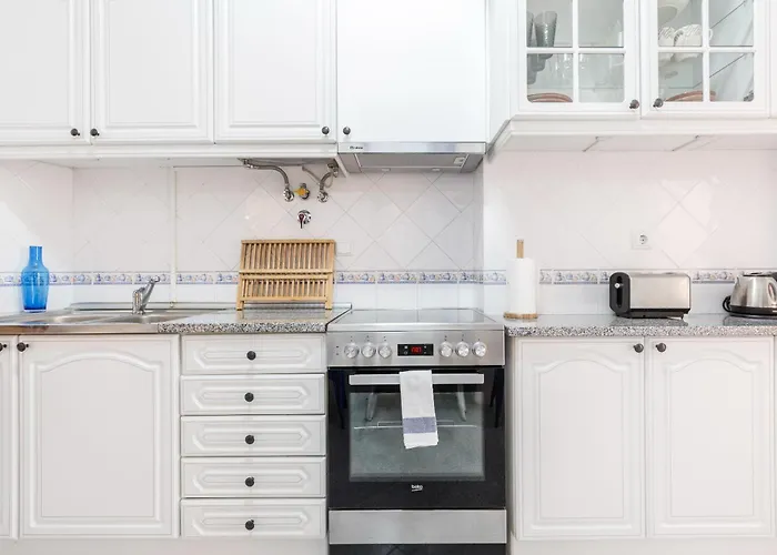 Rustic City View Apartments In Baixa By River Tagus