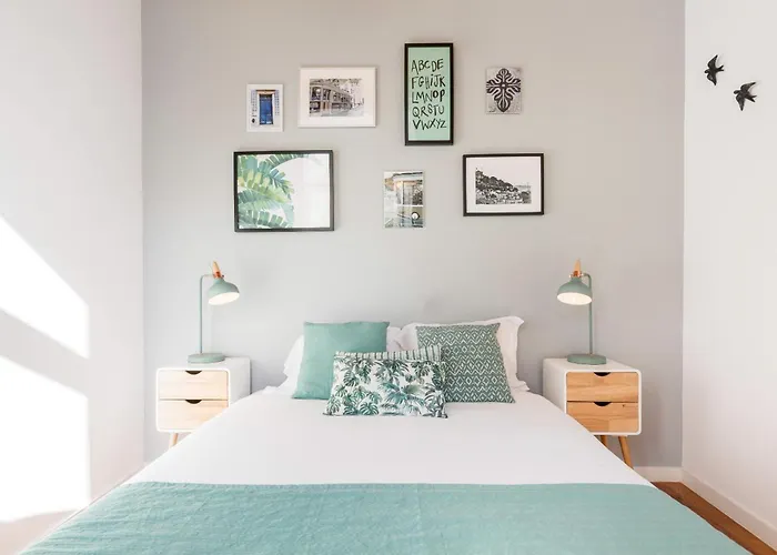 Rustic City View Apartments In Baixa By River Tagus